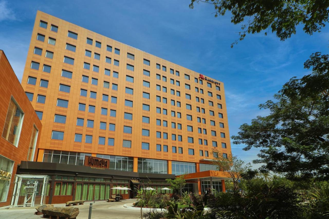 Culiacan Marriott Hotel Exterior photo